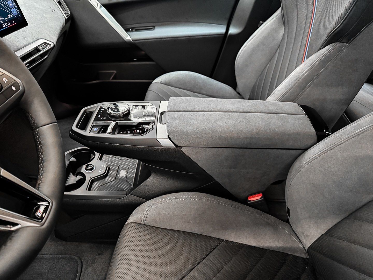 BMW iX - Bild 12