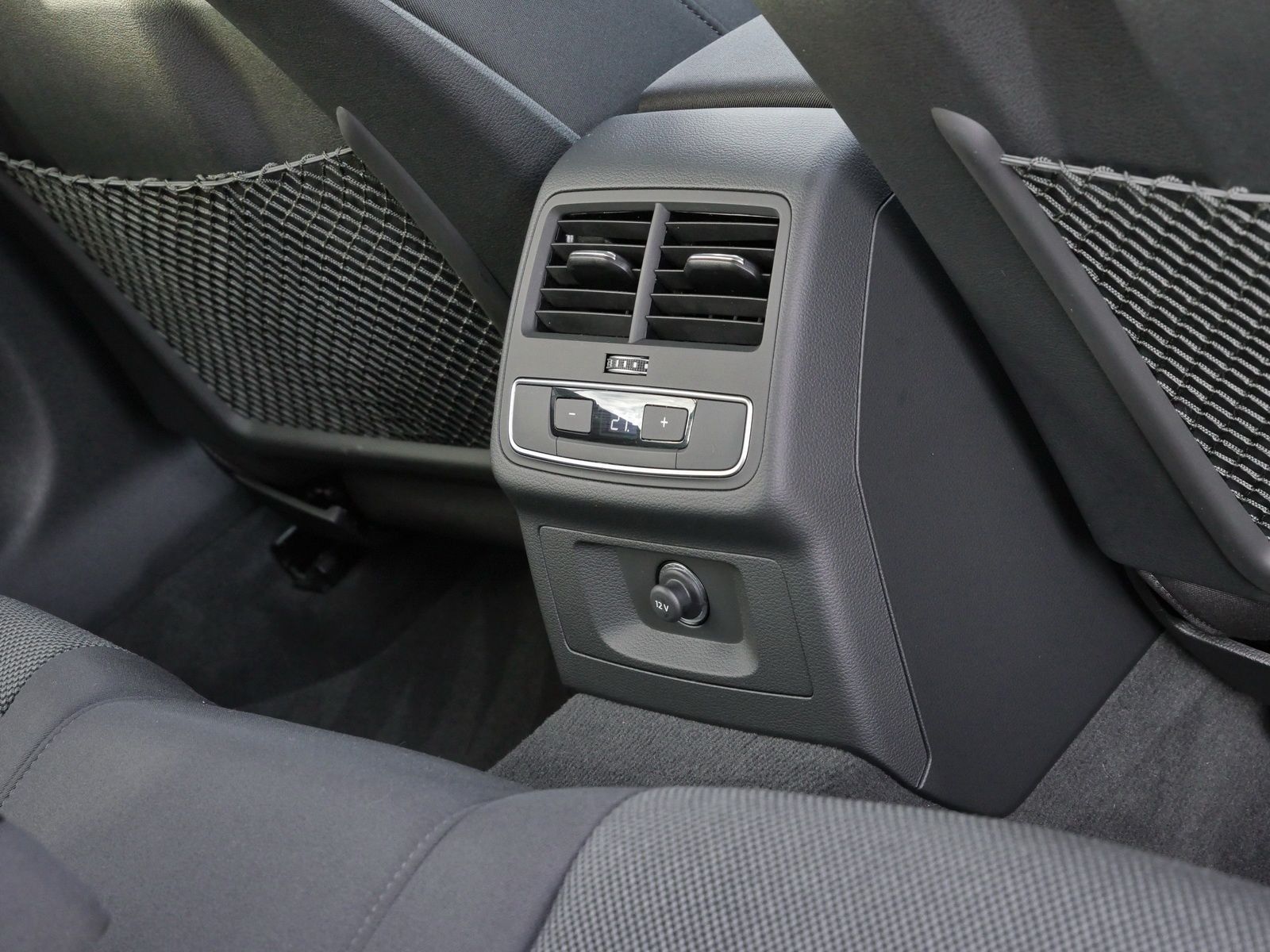 Audi A4 - Bild 17