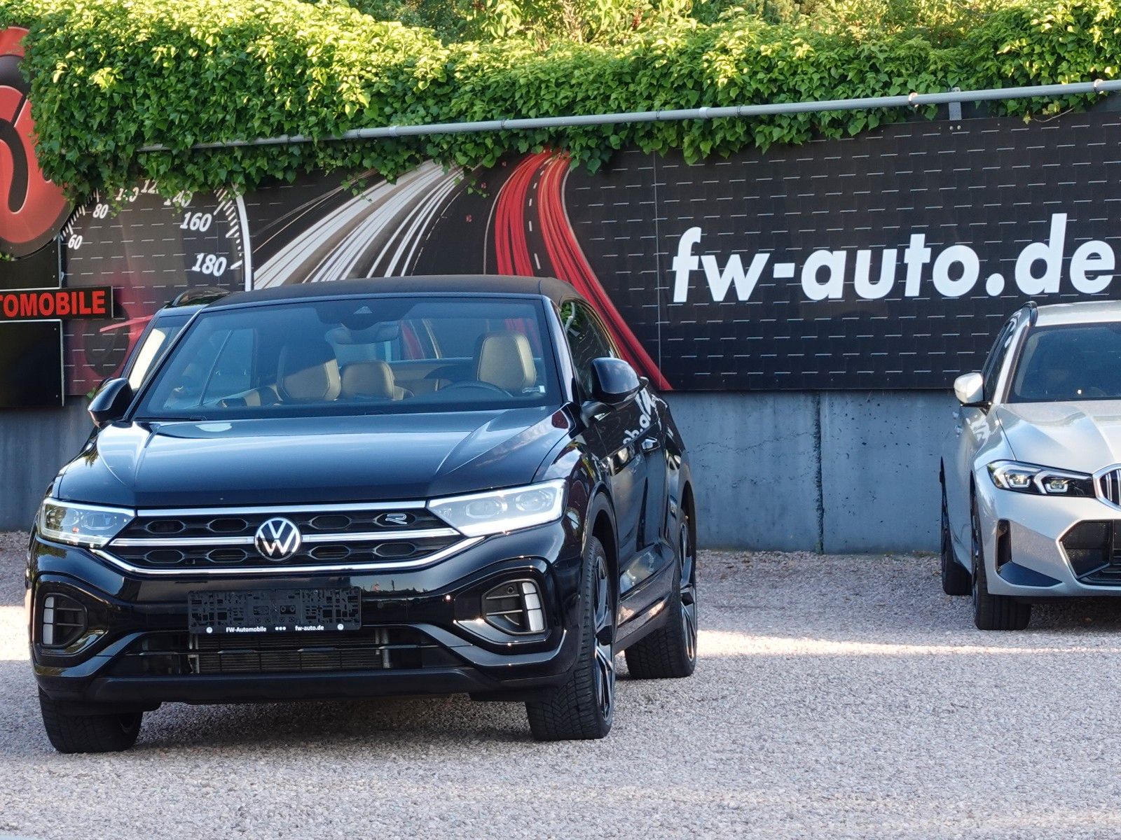 Fahrzeugabbildung Volkswagen T-Roc Cabriolet 1.5 TSI DSG R-Line AHK/Matrix/