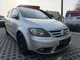 Volkswagen Golf Plus V Tour 1.6l*Temp*Navi*Sitzhzg* - Volkswagen Golf aus 2006: 1.6