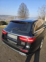 Mercedes-Benz 220 - Mercedes-Benz 220 mit Diesel-Antrieb: Kombi, Automatik