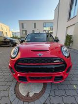 MINI John Cooper Works Cabrio Chilli Red - MINI John Cooper Works Cabrio von privat