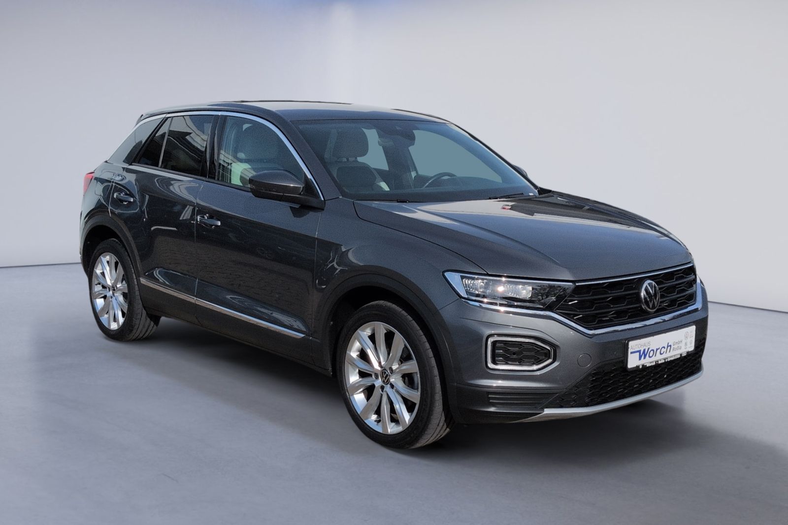 T-Roc 2.0 TSI 4M DSG Sport STHZ+KAMERA+LEDER