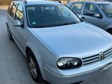 Volkswagen Golf 4 Diesel 2006 1,9 TDI Tüv Neue 130,00... - Volkswagen Golf aus 2006: Kombi