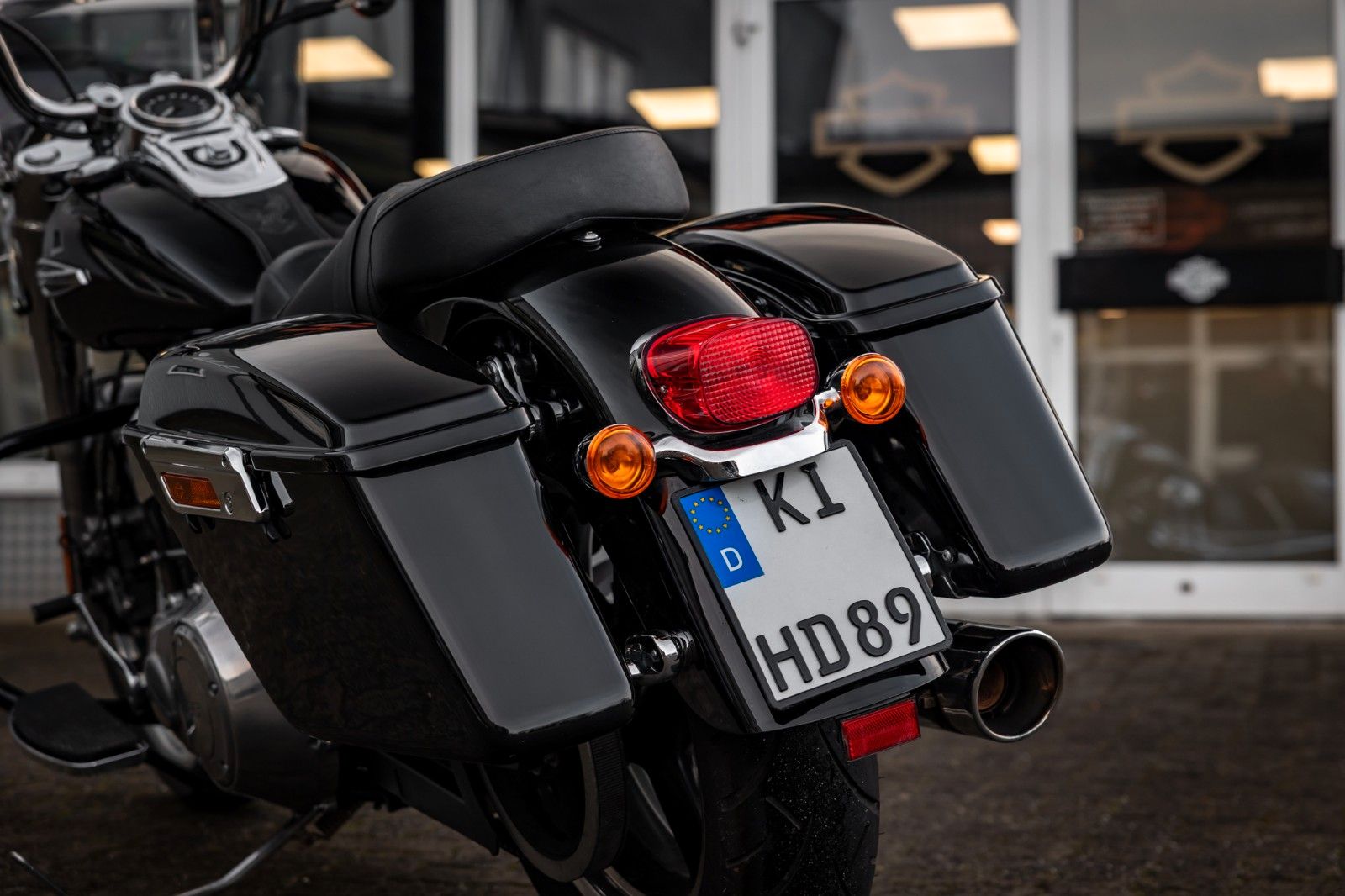 Fahrzeugabbildung Harley-Davidson FLD Dyna Switchback - Kesstech -