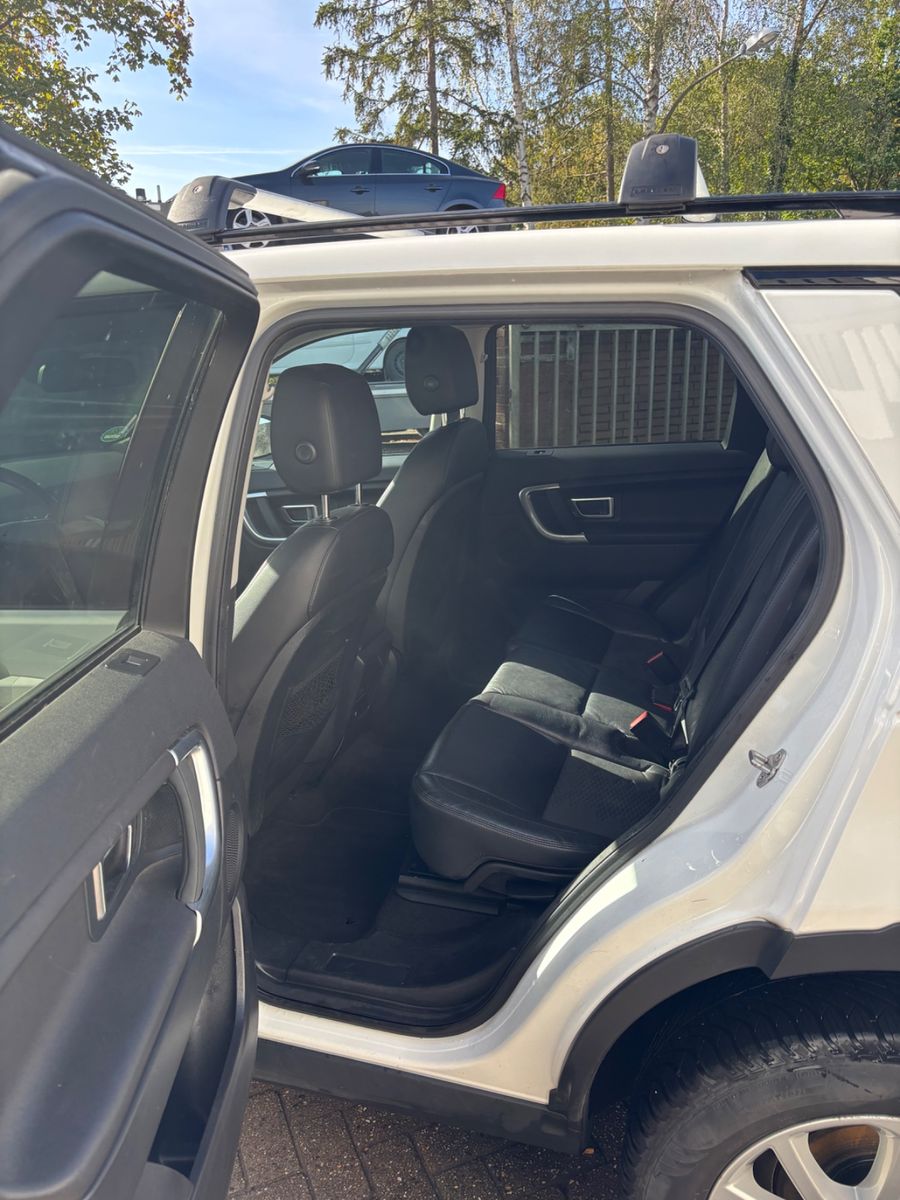 Foto 7 van LAND ROVER Discovery