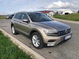 Volkswagen VW Tiguan AD1 2.0 TDI Highline 4 Motion Vo... - Volkswagen Tiguan AD