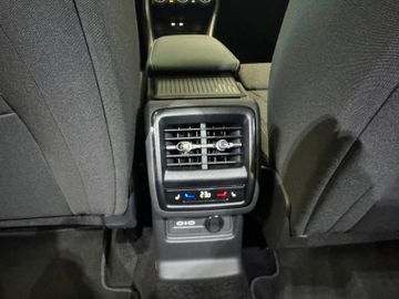 Skoda Kodiaq 1.5 TSI  Selection AHK*Panodach*Matrix