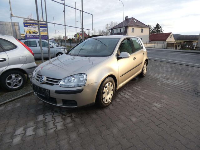 Volkswagen Golf Trendline, Klima, HU-AU NEU