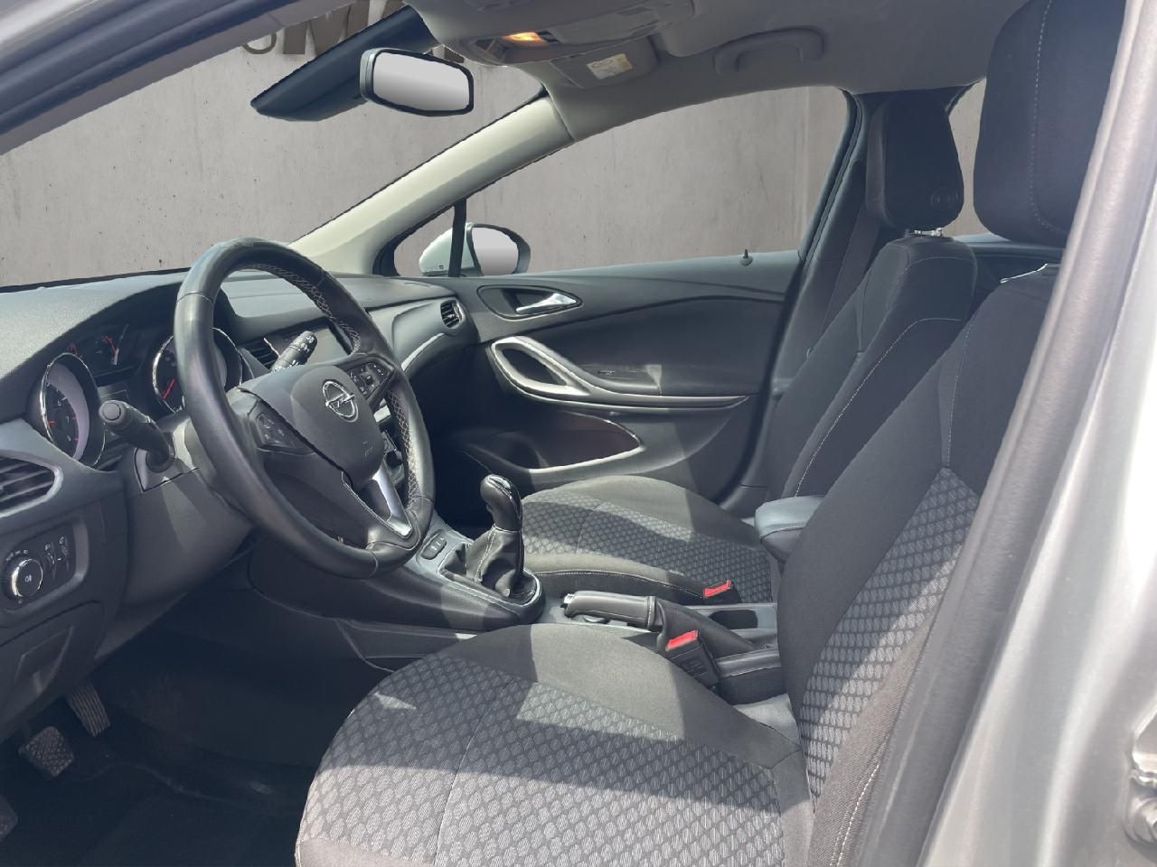 Fahrzeugabbildung Opel Astra K Sports Tourer Edition Start/Stop