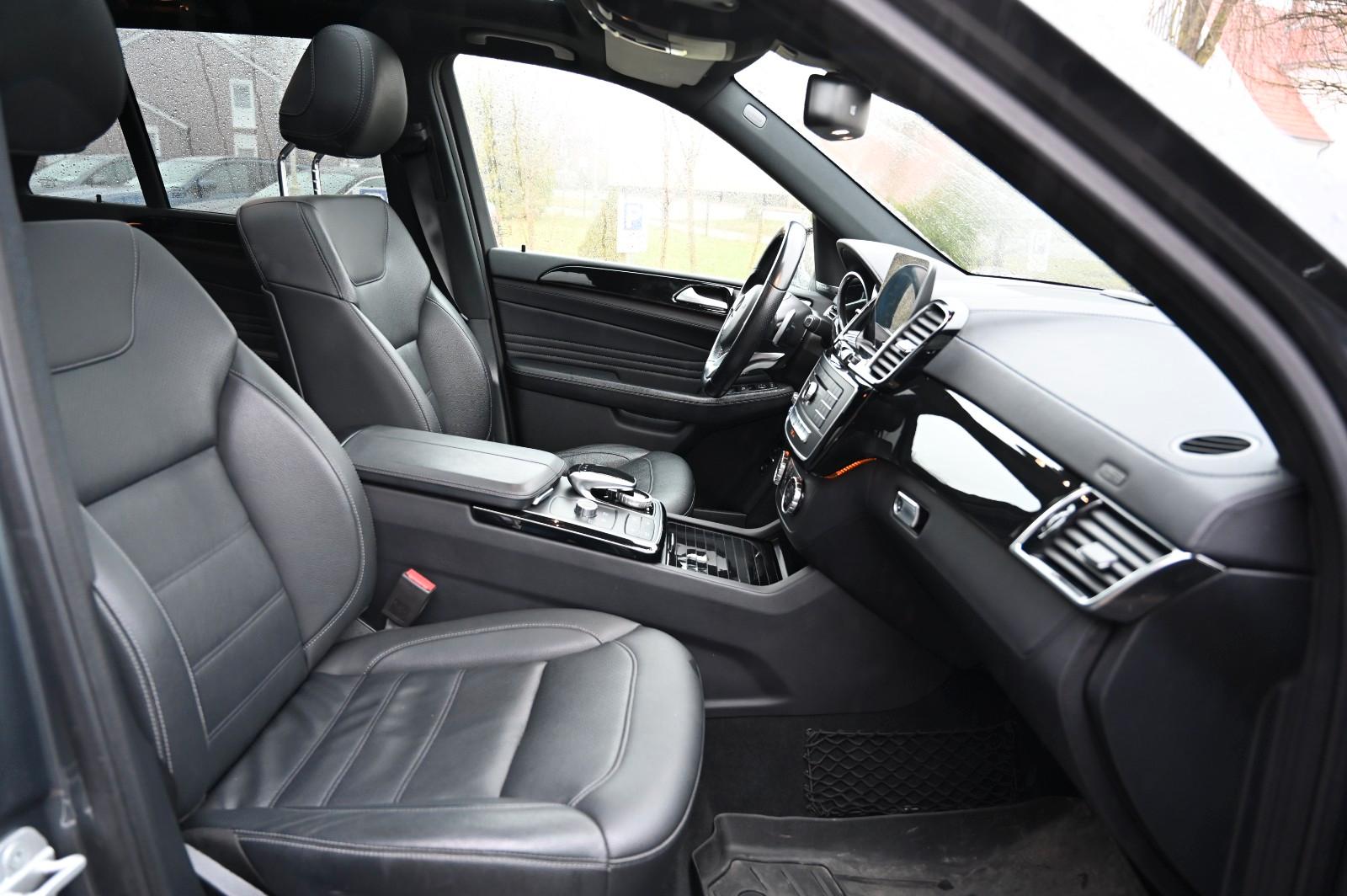 Mercedes-Benz GLE 350 d 4Matic AMG *SERVICE NEU*TOP