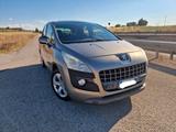 Peugeot 3008 1.6 HDi 112CV Premium - Peugeot 3008 Premium mit Diesel-Antrieb