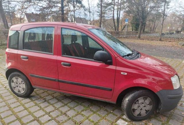 Fiat Panda, EZ 2010, TÜV 2026