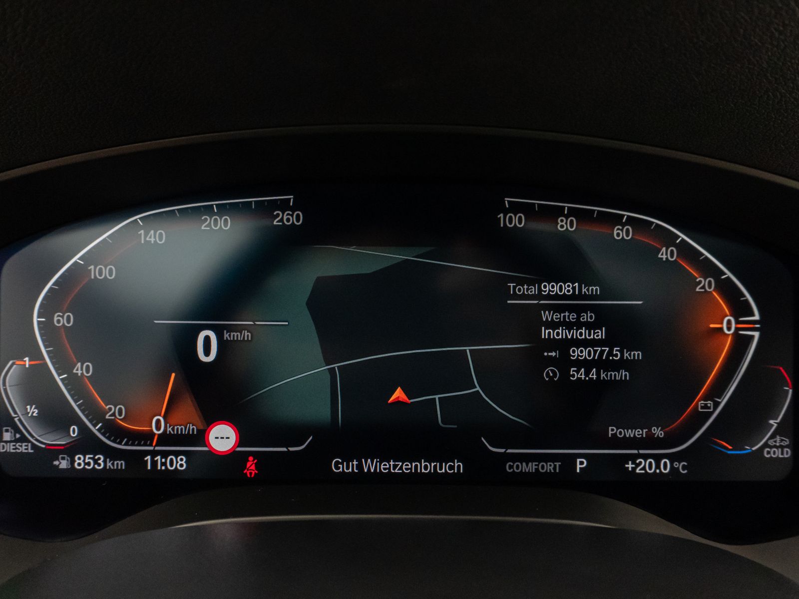 Fahrzeugabbildung BMW 530d  Panorama Kamera Laser HUD DAB HiFi Komfort