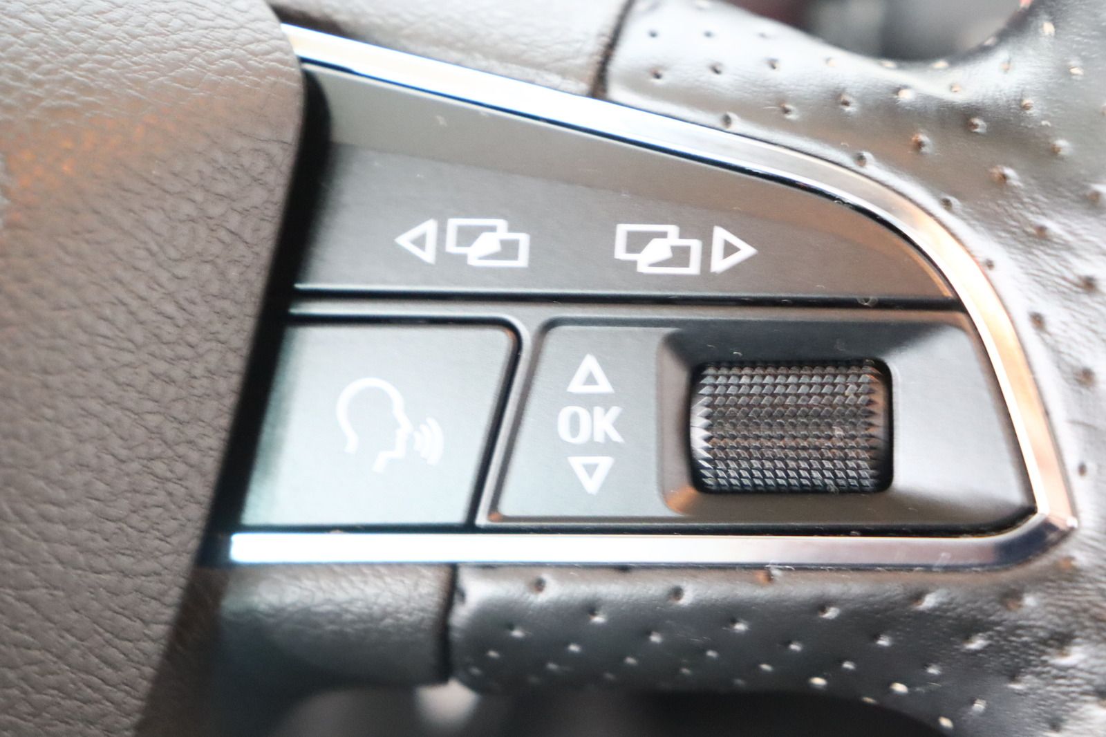 Fahrzeugabbildung SEAT Leon ST 1.4 FR * Navi * LED * HU/AU neu