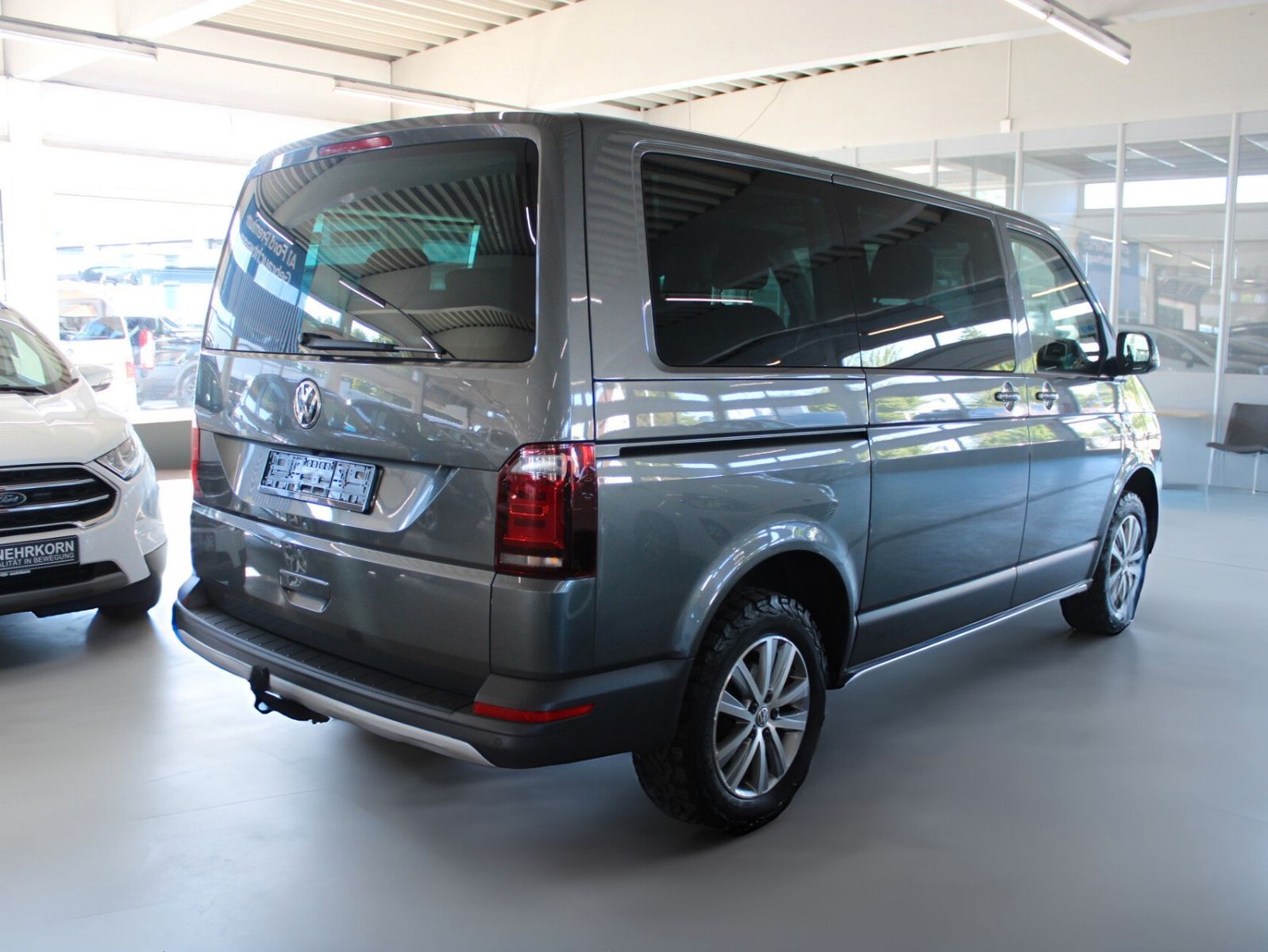 Fahrzeugabbildung Volkswagen T6 Multivan DSG Panamericana 4Motion AHK STDHZ