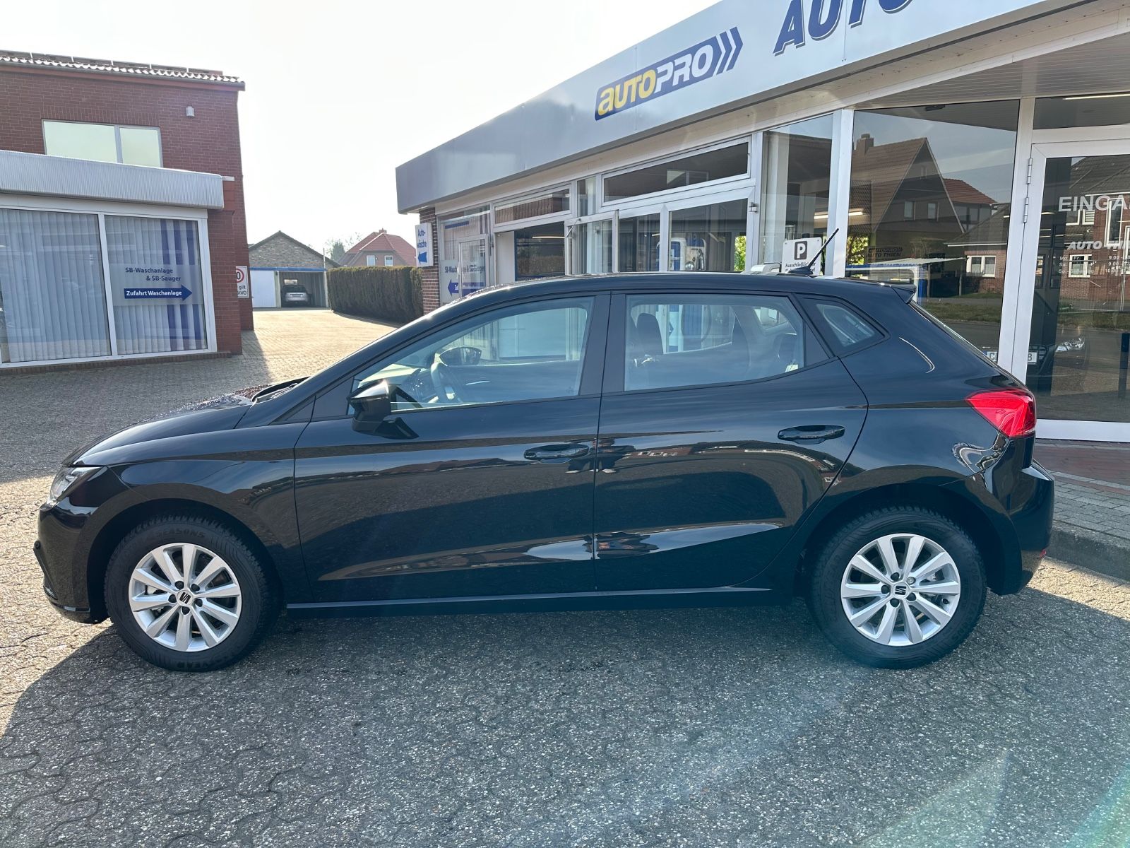 Fahrzeugabbildung SEAT Ibiza Style 1.0 TSI DSG ACC/Shzg/Einparkh/LED