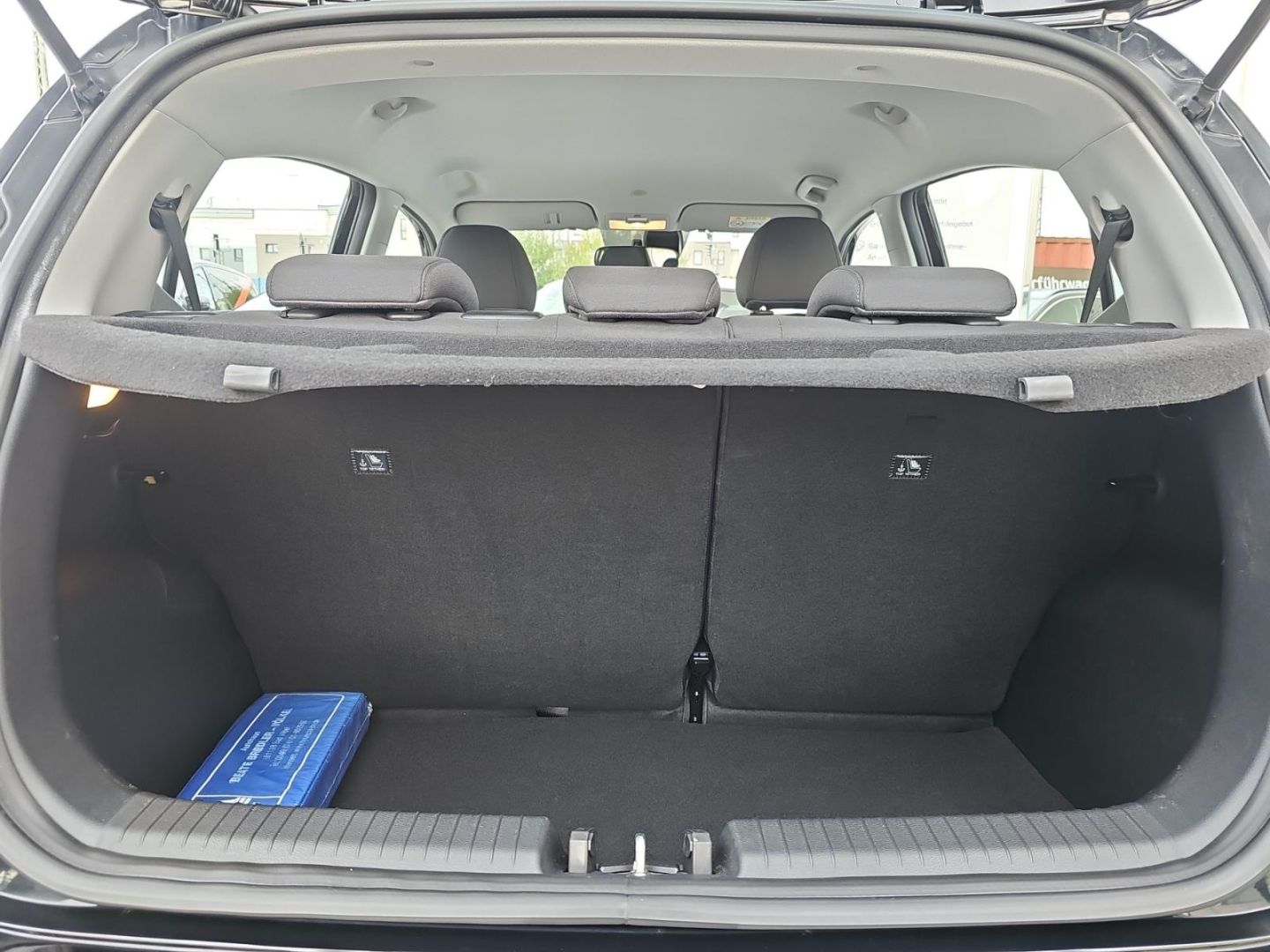 Hyundai i10 – Bild 12