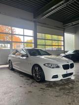 BMW M550d xDrive M - weiße BMW M550