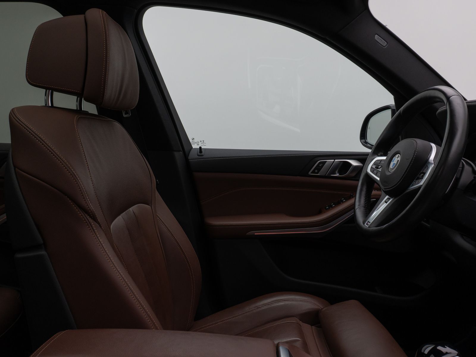 Fahrzeugabbildung BMW X5 xD30d M Sport Panorama Laser Kamera HUD HiFi