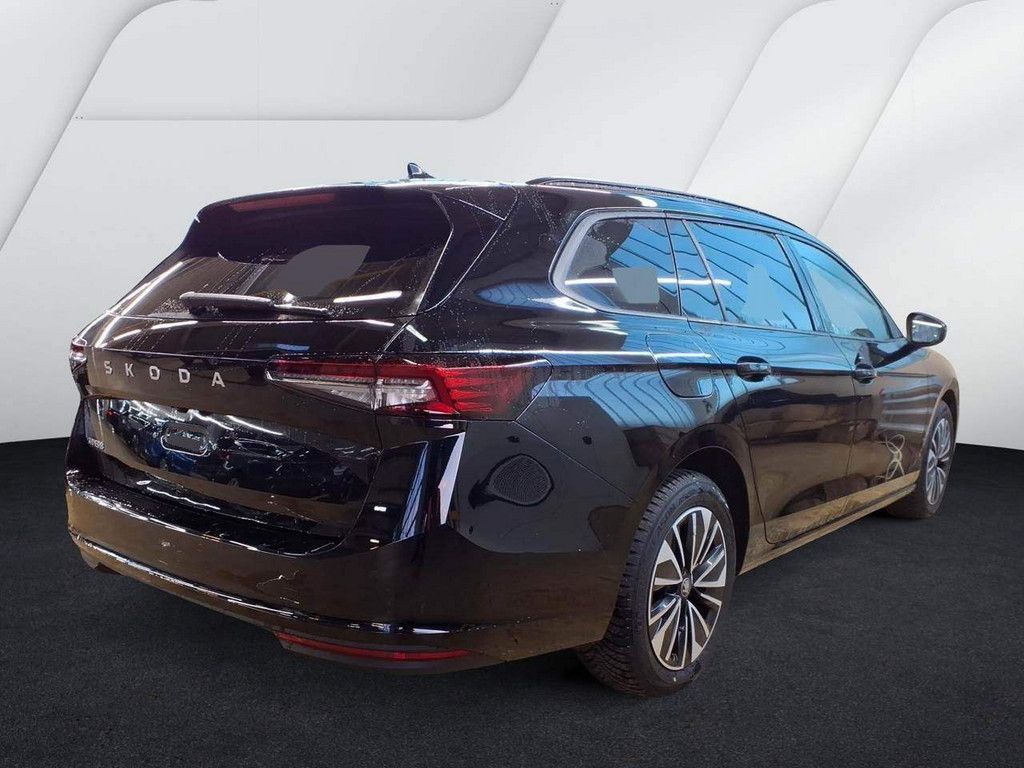 Skoda Superb - Bild 2