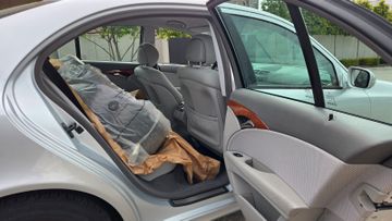 Mercedes E 280 - 12