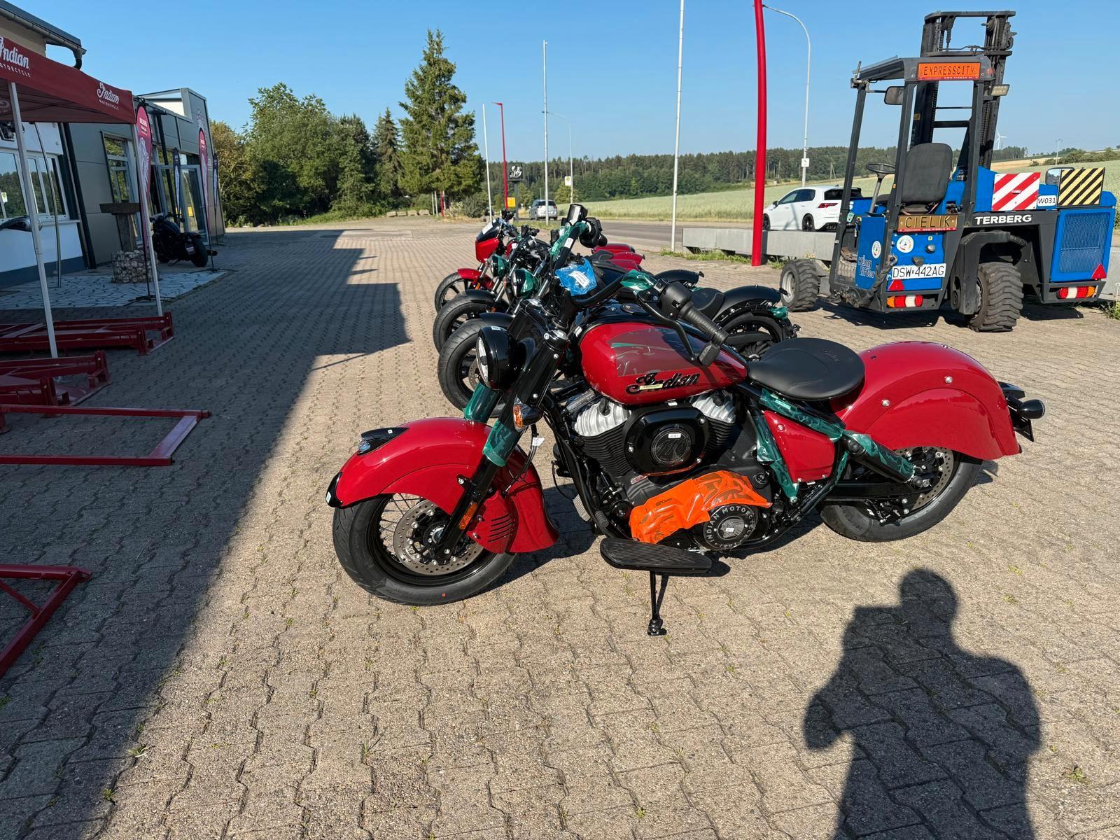 Indian 2026 Chief Vintage *Indian Motorcycle Red*