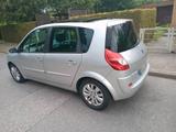 Renault Scenic 2   dci 1.9 Automatik - Renault Scenic aus 2008 mit Diesel-Antrieb