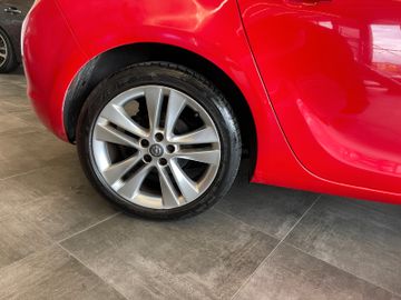 MYAUTOCENTER – Gebraucht- und Jahreswagen mit Werkstattservice in Pfaffenhofen Opel Astra J Lim. 5-trg. Cosmo *Klima*PDC*Tempomat*