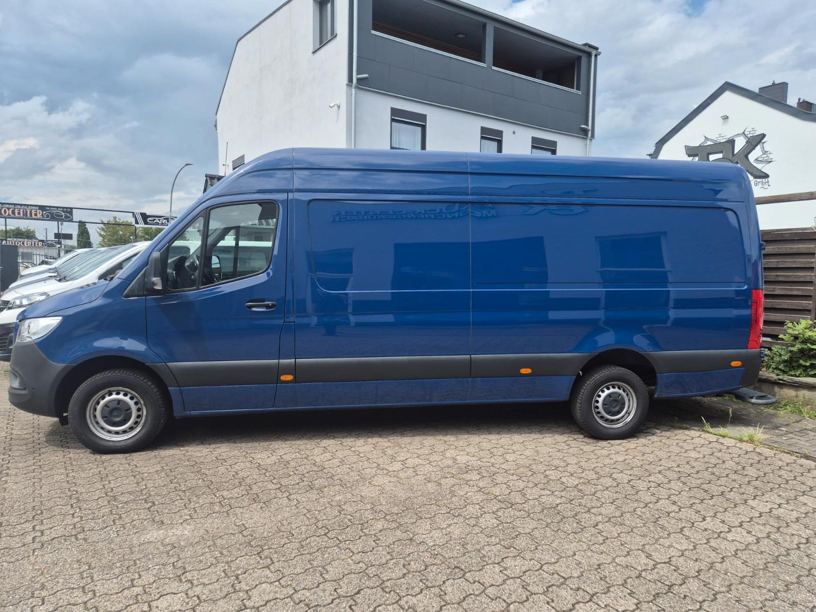 Mercedes-Benz Sprinter 317 CDI MAXI 9-G AUTOMATIK DISTRONIC