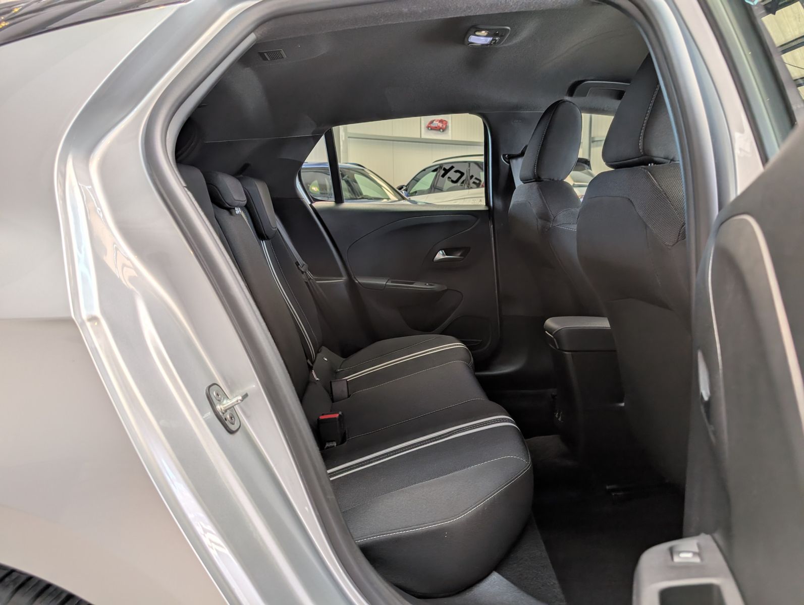 Fahrzeugabbildung Opel Corsa GS 1.2 Turbo LED Navi ACC Kamera Carplay