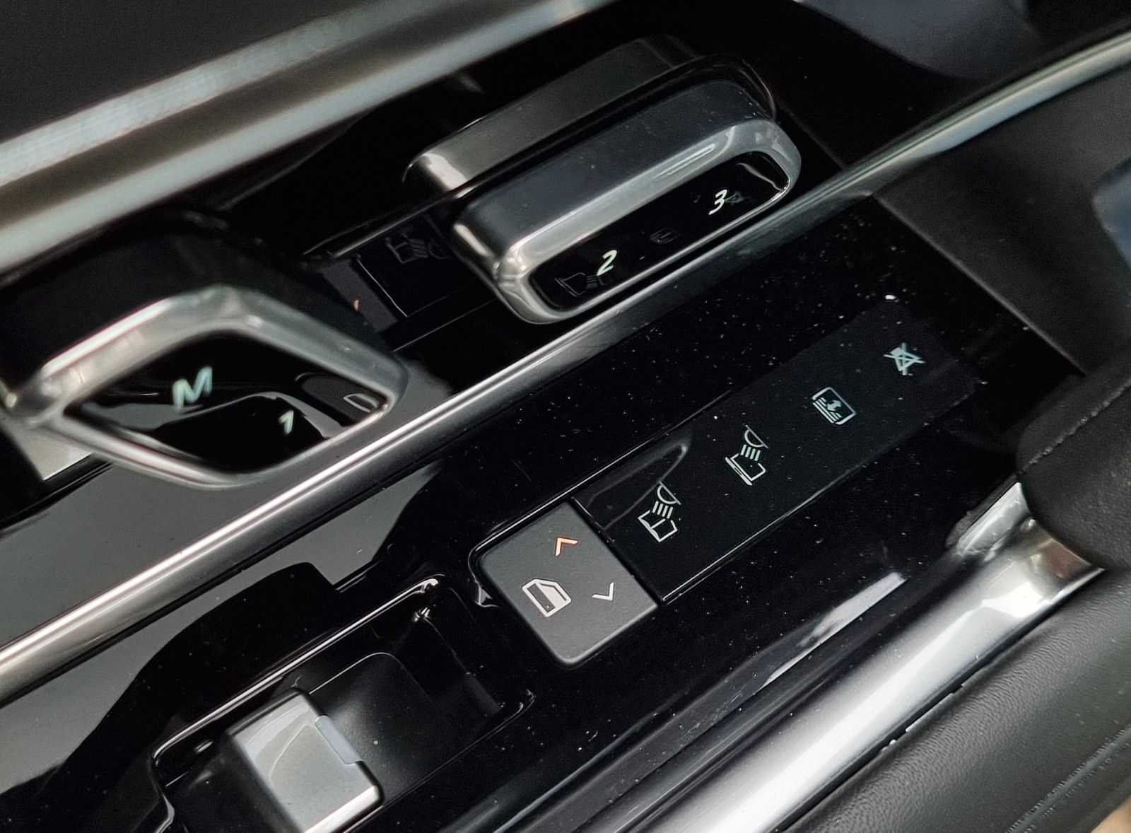 Land Rover Range Rover Autobiography Hybrid-PANO-VOLL foto 15