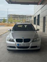 BMW 318i E91 - BMW 318 aus 2008: Kombi