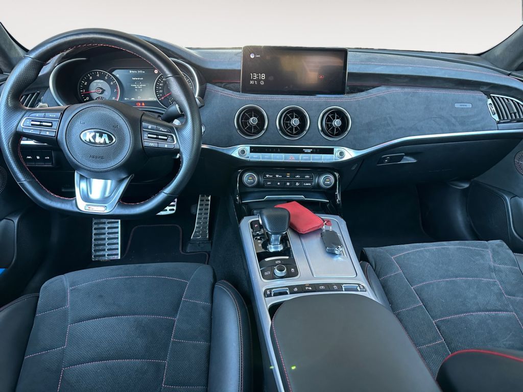 Fahrzeugabbildung Kia Stinger 3.3 T-GDI AWD OPF GT