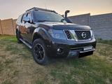 Nissan Navara 2.5dCi 140 kW/190 PS Double Cab LB SE - Nissan Navara mit Diesel-Antrieb: Geländewagen, 2.5