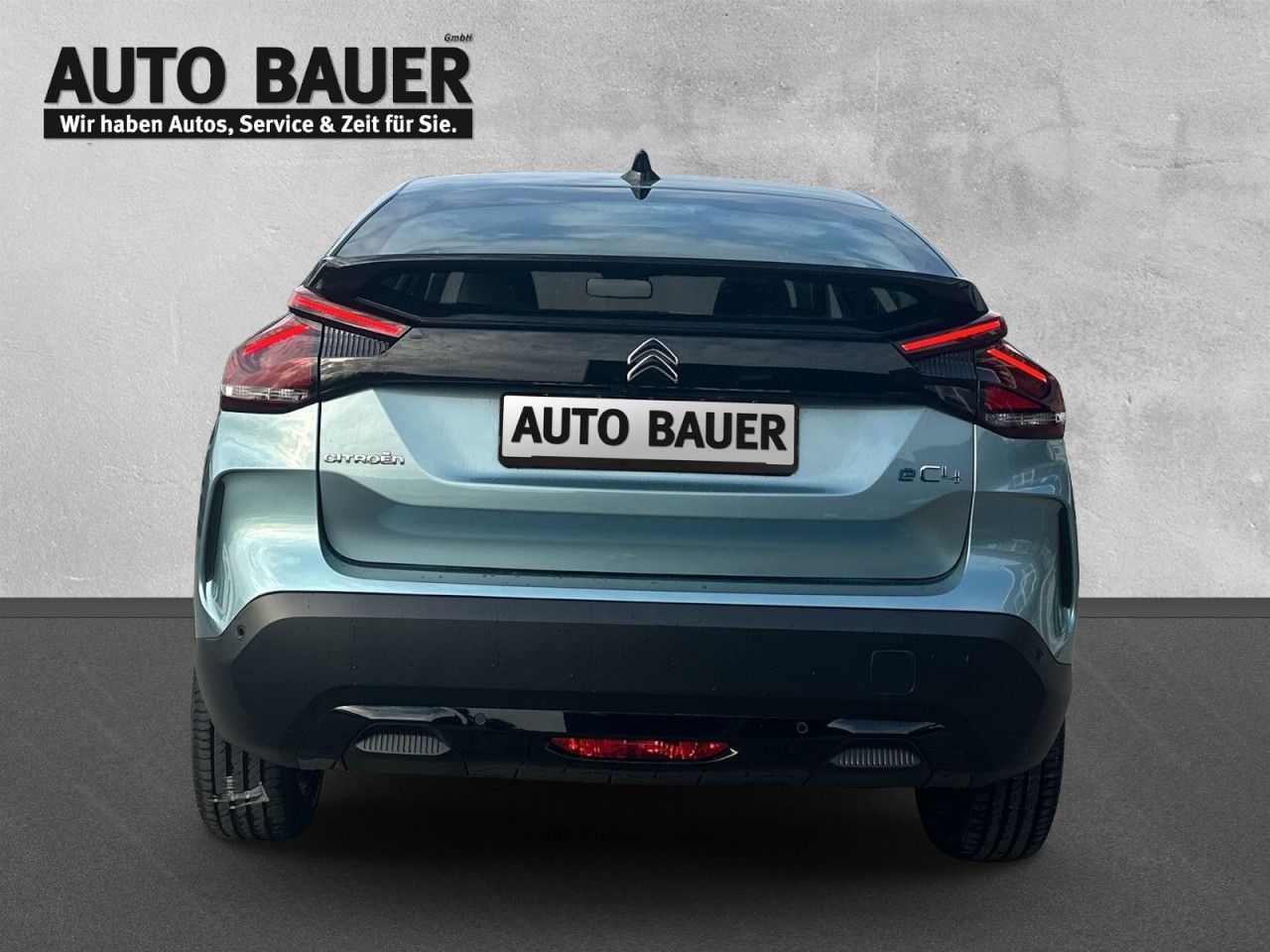 Fahrzeugabbildung Citroën ë-C4 136 Feel Pack - mit KI generiert/bearbeitet