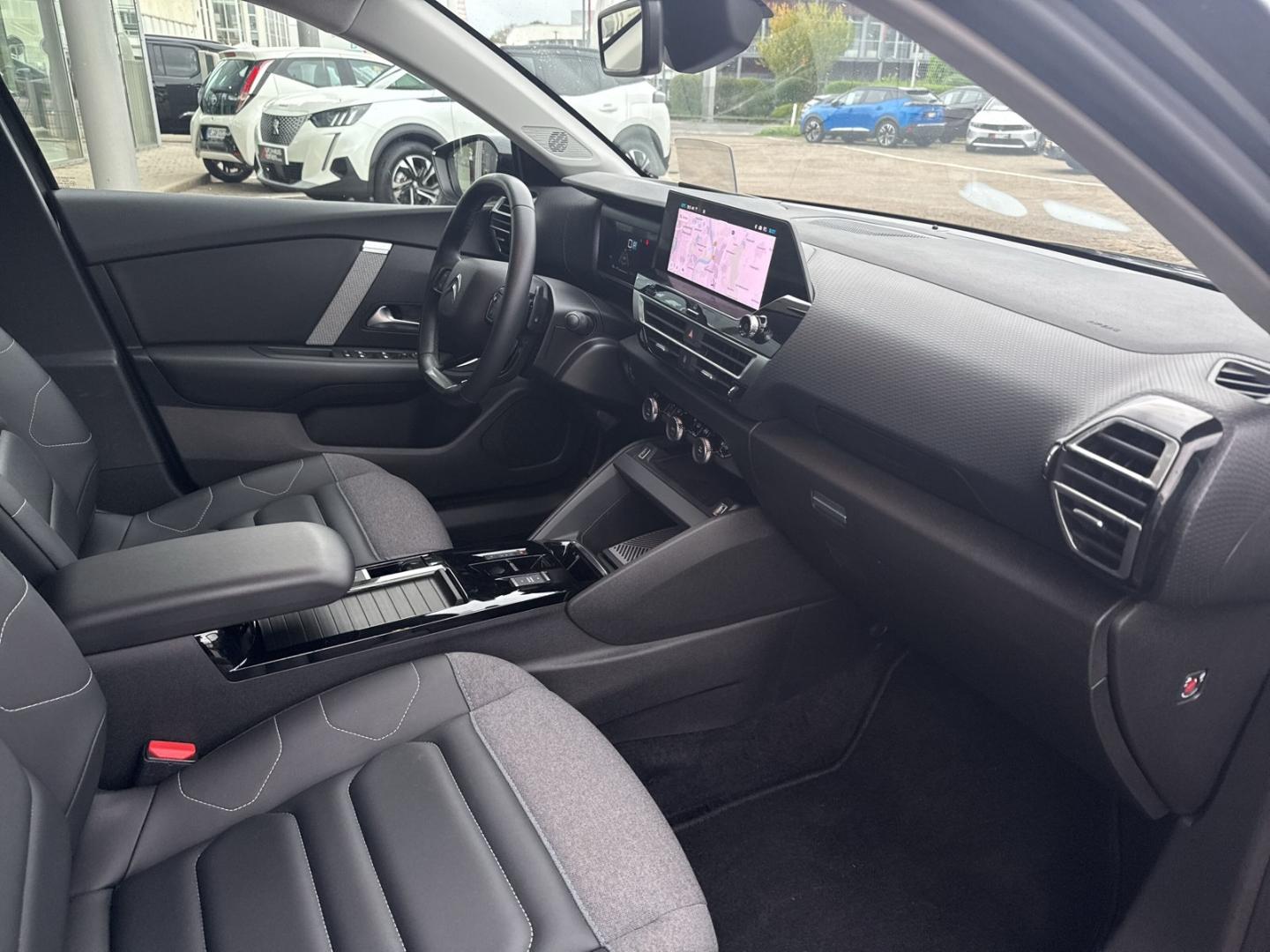 Citroën C4 Max HUD Navi Digitales Cockpit LED ACC Apple 