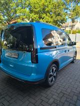 Ford Tourneo Connect 2.0 EcoBlue 90kW Active Auto... - Ford Tourneo Connect in Frankfurt (Main)