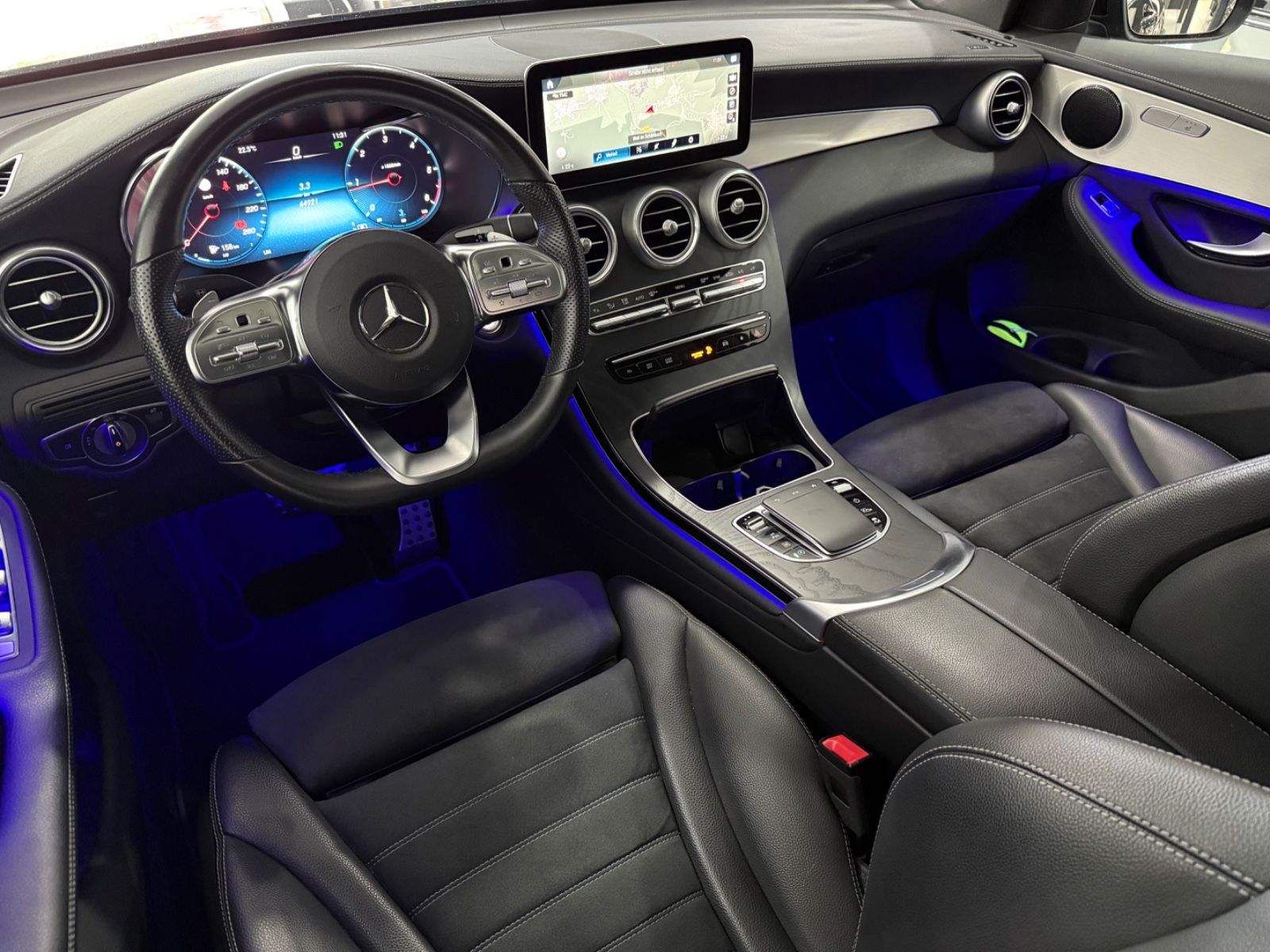 Mercedes-Benz GLC 300d Coupe 4M AMG SCHIEBEDACH CARPLAY KAMERA foto 4