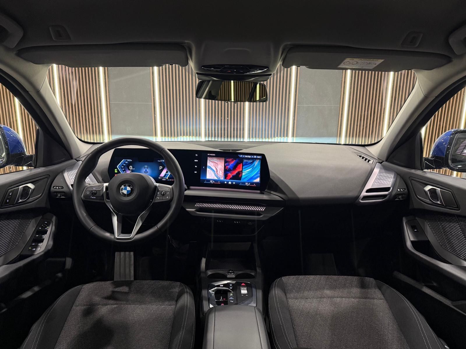 BMW 120i *M-PACKET*LED*NAVI*RFK*UNFALLFREI* foto 12