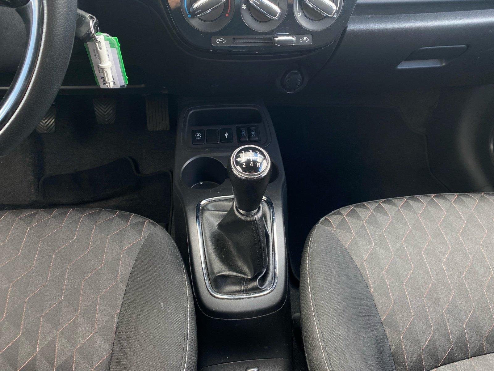 Mitsubishi Space Star Select+ 1,2 l MIVEC Tempomat Sitzhzg., миниатюра 9