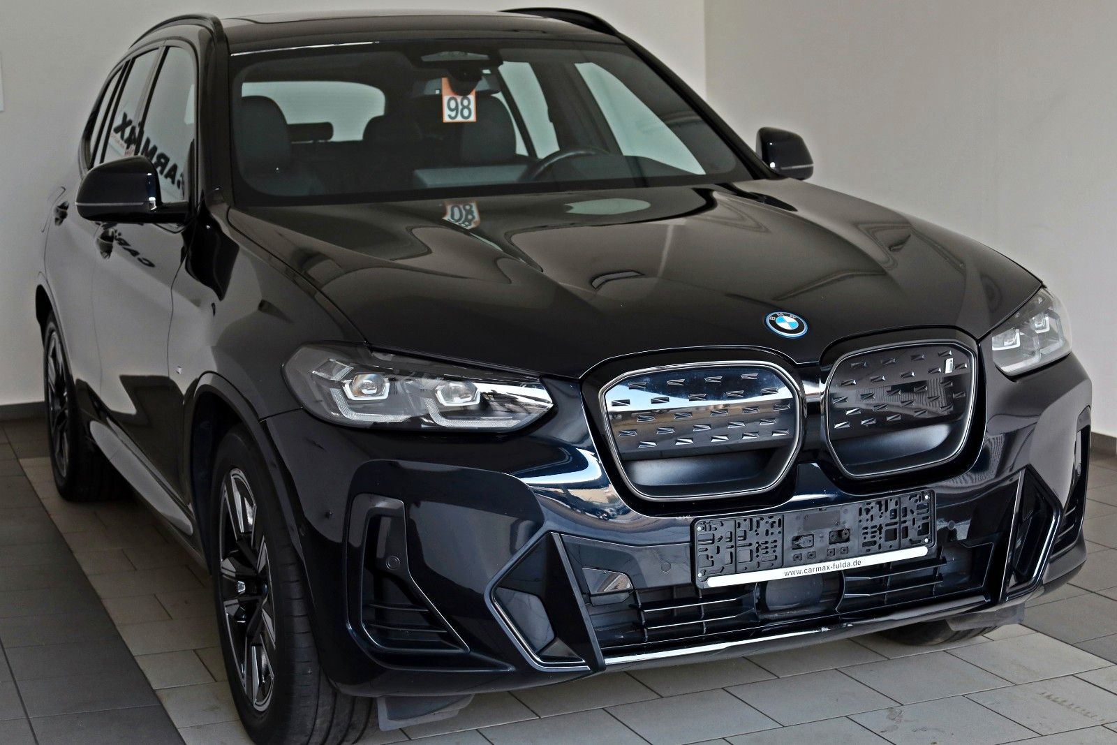 Fahrzeugabbildung BMW iX3 Inspiring Leder,Navi,LED,PanDach,SH,Park Pak