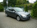 Opel Astra 1,6 77Kw Benzin 67000Km - Opel Astra aus 2007: Kombi