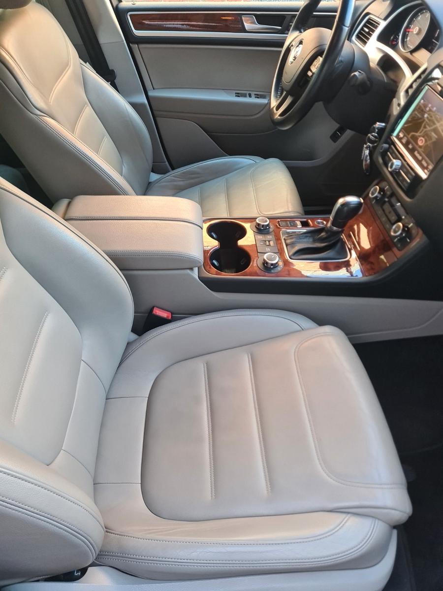 Volkswagen Touareg V6 TDI BMT *Garantie*Autom.*Navi*AHK*
