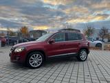 Volkswagen Tiguan 2.0 TDI Sport & Style BMT 4Motion/1.Hand - VW Tiguan Gebrauchtwagen in München