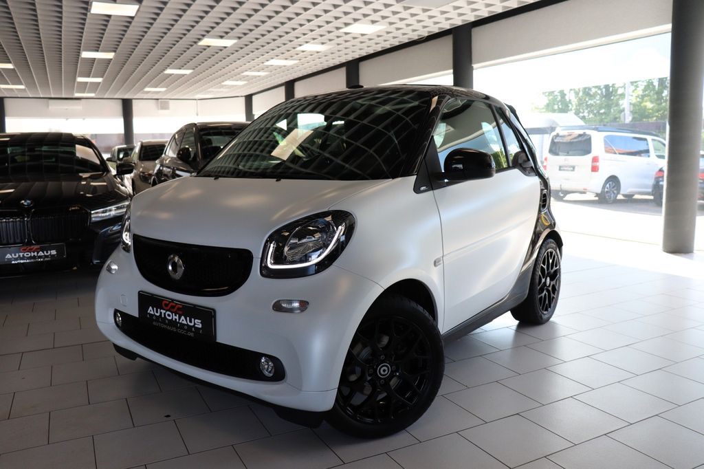 Smart ForTwo Cabrio|AUT.|NAVI|LEDER|SHZ|JBL|LED