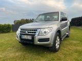 Mitsubishi Pajero 3.2DiD 200PS, 1 Vorbesit... - Mitsubishi Pajero: V