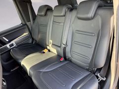 Fahrzeugabbildung Mercedes-Benz G 350d 9G-TRONIC MULTIBEAM 360° AHK 1.HAND