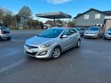 Hyundai i30 1,4 CRDi/TÜV/KLIMA/AHK/ALU - Hyundai i30 mit Diesel-Antrieb: Limousine, 1.4
