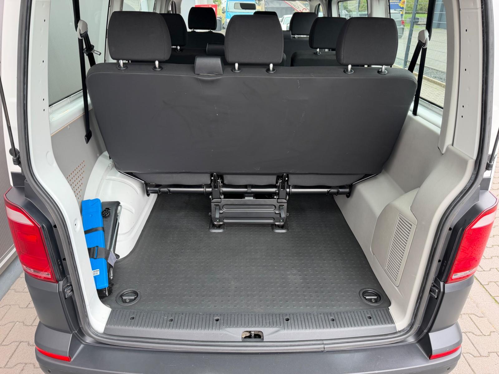 Volkswagen T6 2.0 TDI 9-SITZER Klima PDC AHK 1.Hand 69000km